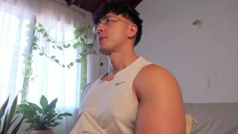 Blake Levi  Independent Model online show from March 26, 7:29 pm