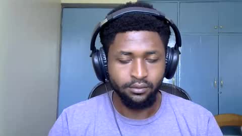 blakmoufaka online show from November 24, 5:41 am