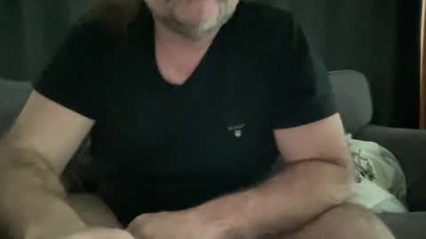 BlIdoL online show from December 28, 9:42 am