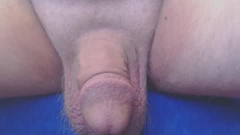 bluebee420 online show from March 5, 10:11 am