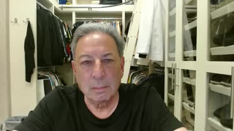 Snapshot of blueisles chatting on February 9, 7:41 pm blueisles online show from February 9, 7:41 pm