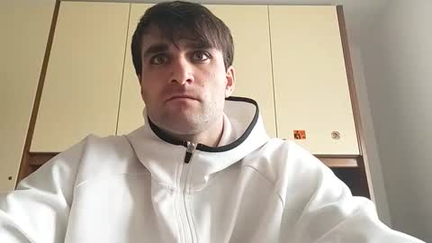 bluejoee online show from February 16, 12:58 pm