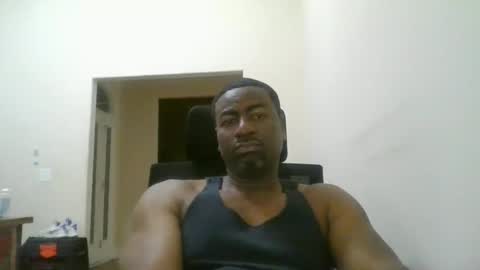 Snapshot of bluuthunder1914 chatting on December 20, 11:16 pm bluuthunder1914 online show from December 20, 11:16 pm