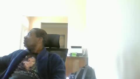 Snapshot of bluuthunder1914 chatting on September 15, 5:03 pm bluuthunder1914 online show from September 15, 5:03 pm