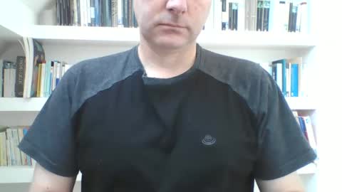 Snapshot of bobby_113 chatting on December 9, 11:36 am bobby_113 online show from December 9, 11:36 am