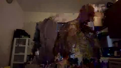 Snapshot of bodyart85_19 chatting on December 3, 8:47 am Bodyart85 19 online show from December 3, 8:47 am