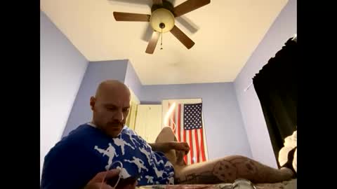 Snapshot of bodyart85_19 chatting on October 20, 6:28 am Bodyart85 19 online show from October 20, 6:28 am