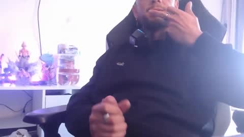 bodyking69 online show from January 30, 12:59 pm