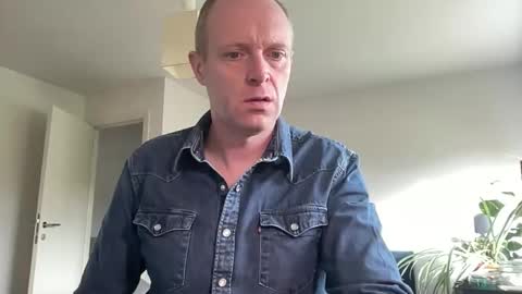 ask me online show from October 31, 11:24 am