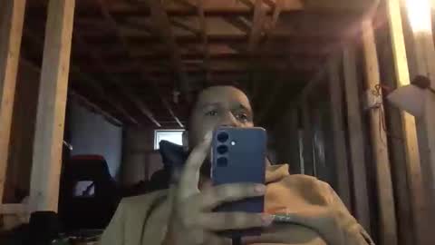 Bogarcon234 online show from March 6, 9:12 pm