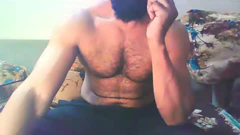 Snapshot of boldinddude chatting on October 23, 11:24 am Chris B online show from October 23, 11:24 am