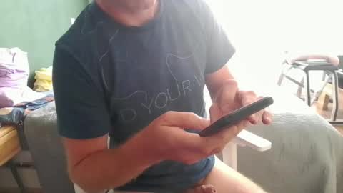 Snapshot of bomba8111 chatting on September 14, 1:46 pm bomba8111 online show from September 14, 1:46 pm