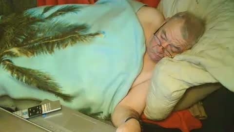 Bomber59potsdam online show from December 31, 12:00 am