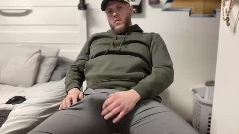 boner4you1994 online show from November 29, 6:10 pm