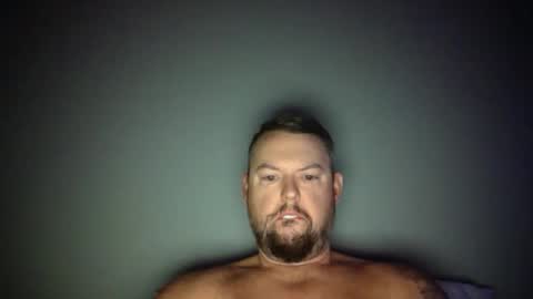 bowtieguy84 online show from December 5, 8:10 am