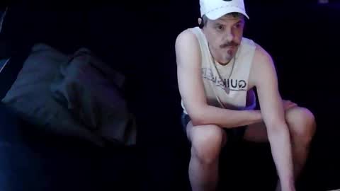 Snapshot of boyblond36 chatting on October 23, 9:35 am Slutty Stud online show from October 23, 9:35 am