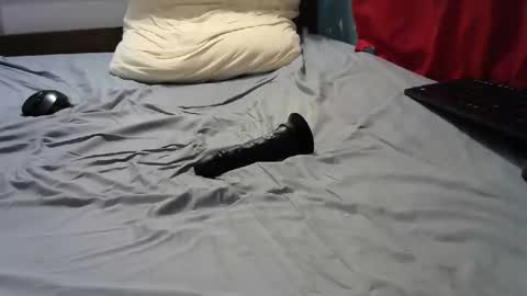 boys_dont_cryy online show from December 21, 5:07 pm