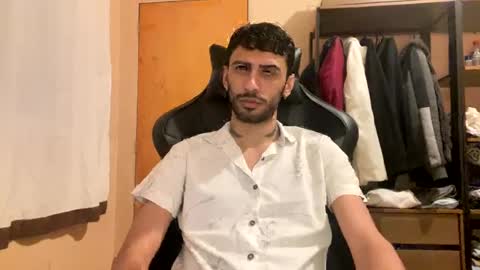 boyzinm2 online show from October 8, 4:06 am