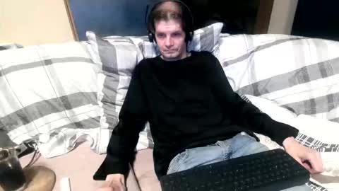 bponie1 online show from October 31, 1:40 am