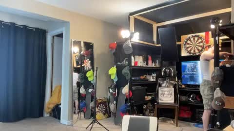 Brad Ballsy online show from April 3, 12:07 am