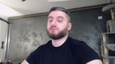 Snapshot of brad_pittfall chatting on January 29, 9:39 pm ask me online show from January 29, 9:39 pm