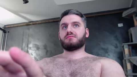 Snapshot of brad_pittfall chatting on February 23, 11:36 pm ask me online show from February 23, 11:36 pm