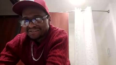 brandomlychose1 online show from May 7, 8:47 am