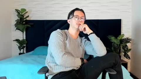 brandon_starkk online show from February 22, 11:33 am
