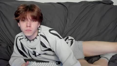 Snapshot of braxiboy chatting on December 2, 3:12 pm Brax online show from December 2, 3:12 pm