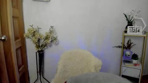 Snapshot of brazeen chatting on October 24, 10:06 am brazeen online show from October 24, 10:06 am