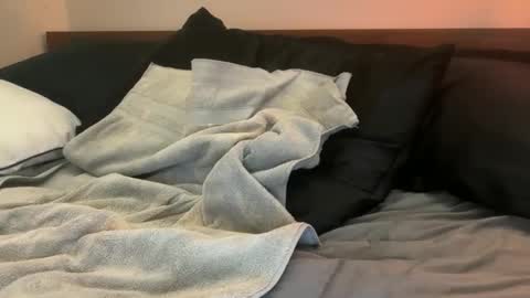 breakfast_all_day online show from April 29, 5:23 am