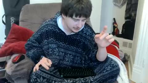 Brenin Bralbe online show from December 22, 9:09 pm