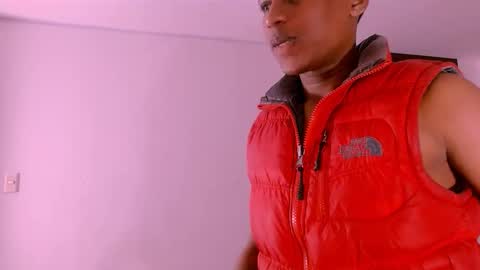 Snapshot of breno_wolf chatting on October 31, 1:58 pm David online show from October 31, 1:58 pm