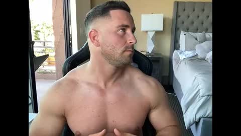 Brett Mycles online show from October 21, 11:18 pm