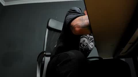 Brian online show from January 8, 5:45 am