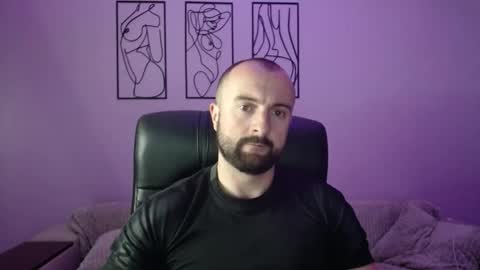 brindlefly69 online show from September 29, 11:41 am