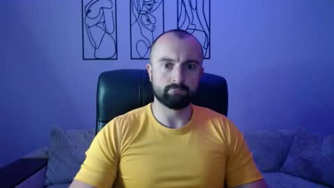 brindlefly69 online show from October 1, 11:58 am