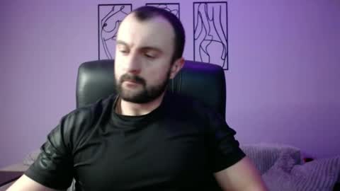 brindlefly69 online show from January 18, 12:47 pm