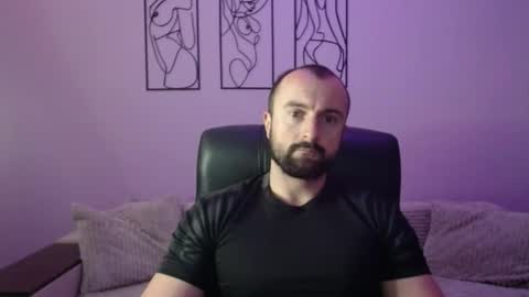 brindlefly69 online show from September 13, 11:11 am