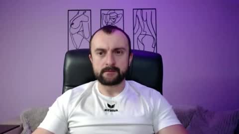 brindlefly69 online show from January 18, 11:11 pm