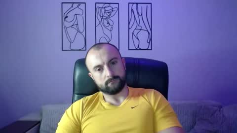 brindlefly69 online show from October 2, 12:09 pm