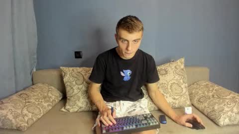 bristlebback online show from October 1, 6:56 pm