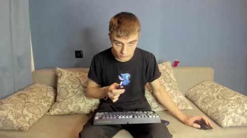 bristlebback online show from October 4, 5:51 pm