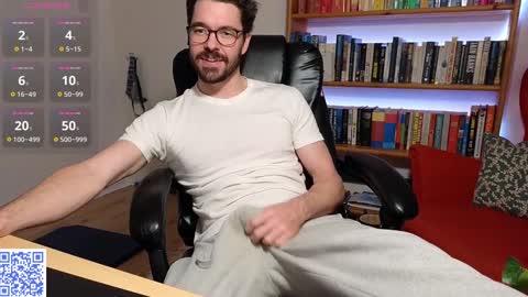 Snapshot of britishpoet chatting on January 11, 5:51 pm Callum online show from January 11, 5:51 pm