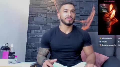 brock_hurn online show from October 25, 9:49 pm