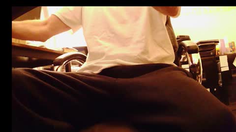 brode3 online show from February 4, 8:37 pm