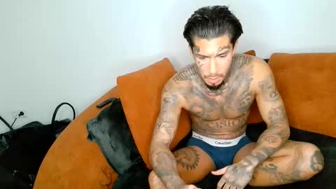 Bronzedink online show from December 18, 8:49 pm