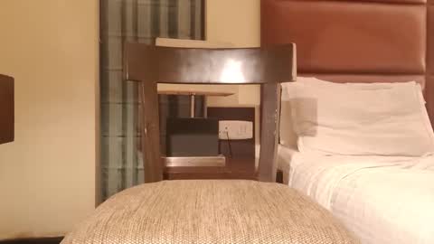 brownuncut3019 online show from February 28, 1:47 pm