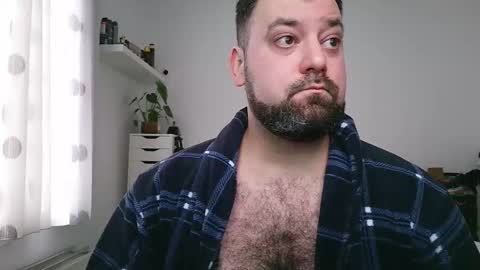 Bruce online show from October 25, 3:25 pm