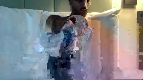 Snapshot of bubblebuttcollegeboy04 chatting on October 20, 4:55 pm nico online show from October 20, 4:55 pm